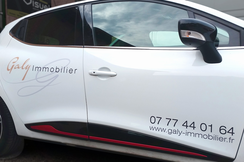 Impression numérique polymère + plastification, découpe et pose 