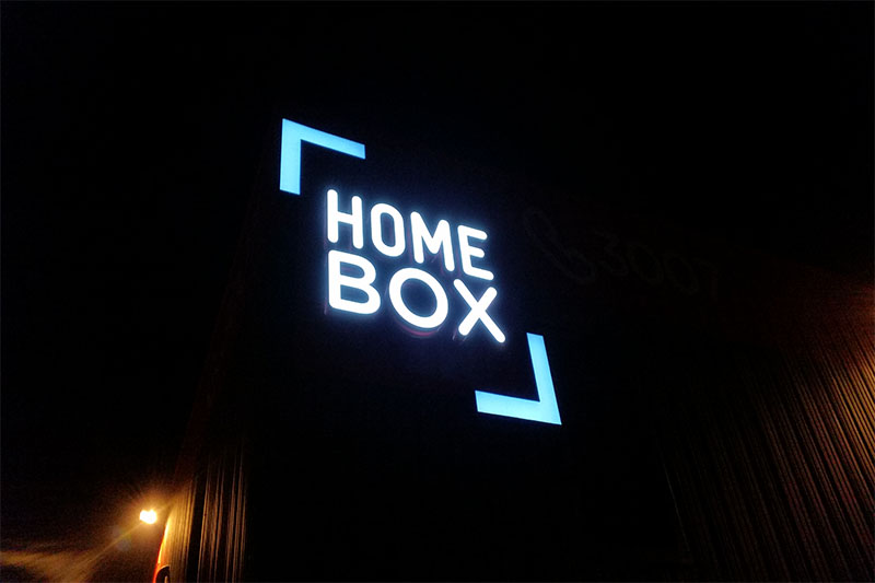 Enseigne lumineuse - pose pour SGIV